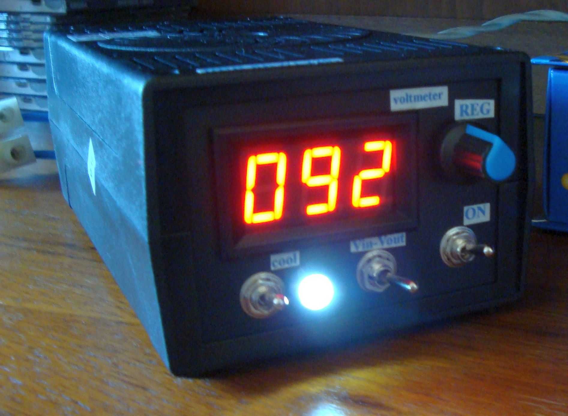Регулятор мощности-напряжения на мощность 8 квт  0 до 220в
