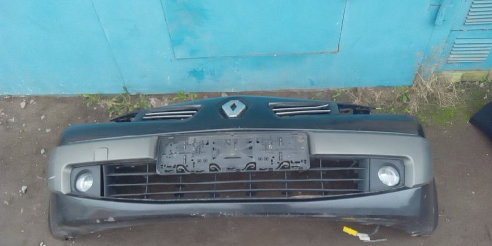 Бампер Рено Меган 2 Renault Megane 2 NV676 Рестайлінг