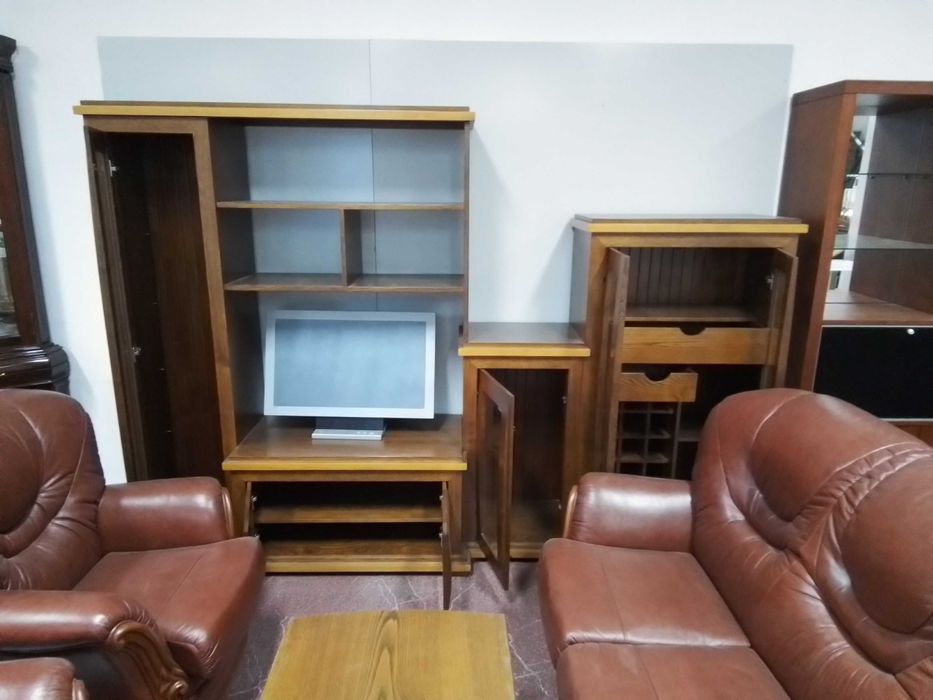 SALA NOVA - Estante e Mesa de centro