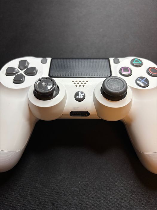 Pad do PlayStation 4, biały, white