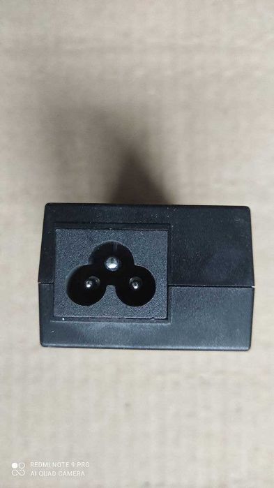 PoE-адаптер Ubiquiti POE24