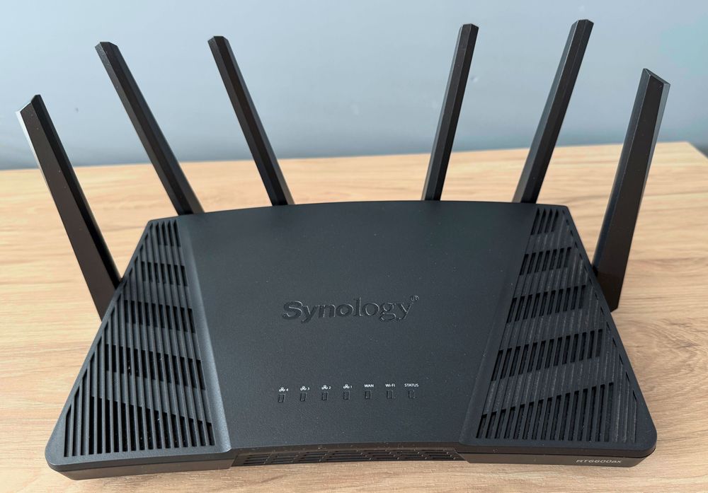 Router Synology RT6600ax