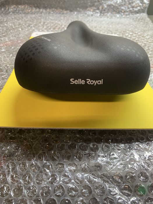Siodełko Selle Royal Avenue czarne