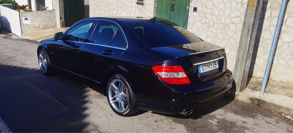 Mercedes C320 CDI V6 AMG - Preto - Full Extras