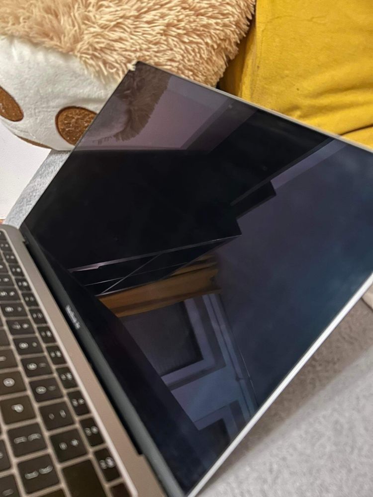 Apple Macbook Air 13 i5 1.6 8GB 128GB 2019