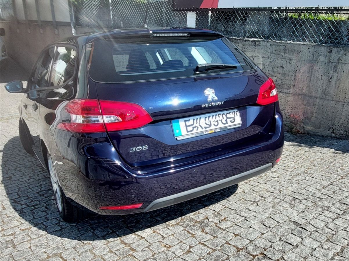Peugeot 308 1.2 130cv