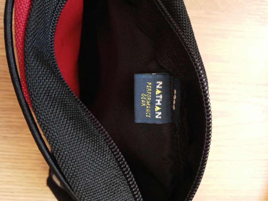 Saszetka torebka typu nerka Nathan