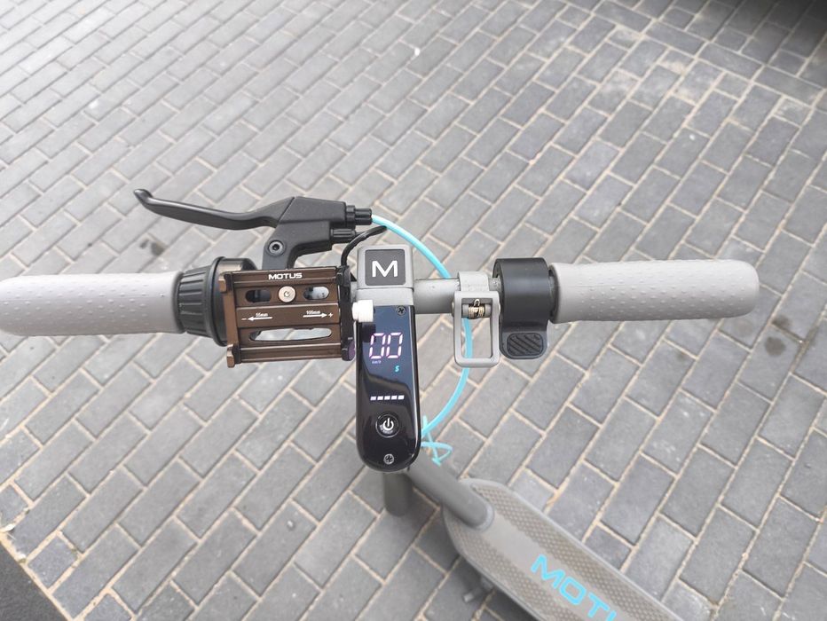 Hulajnoga elektryczna Motus scooty 10 2022
