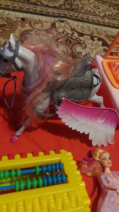 Продам детские игрушки.