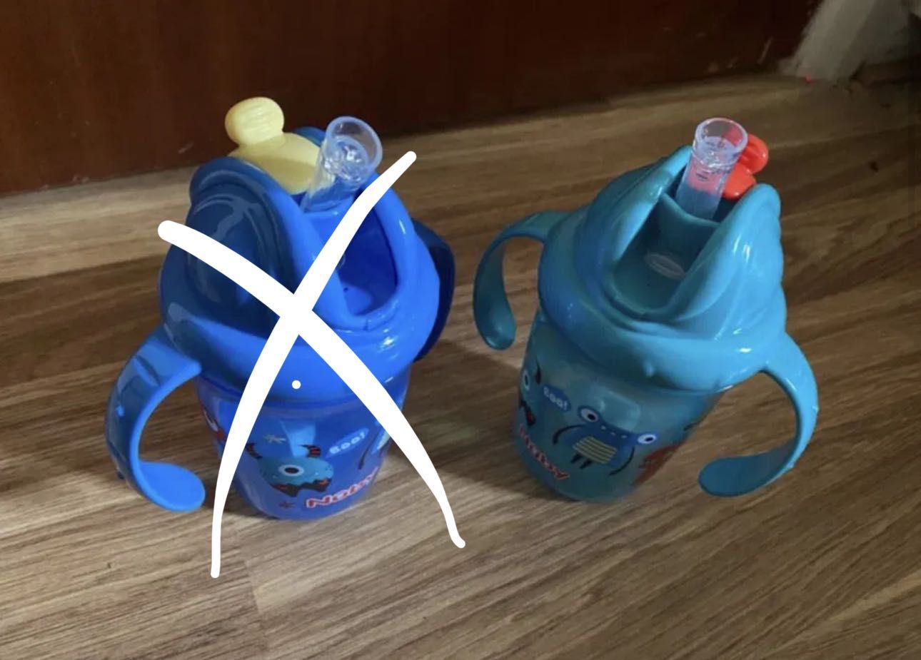 Тренировочная чашка поильник непроливайка Nuby с ручками 4+ месяца