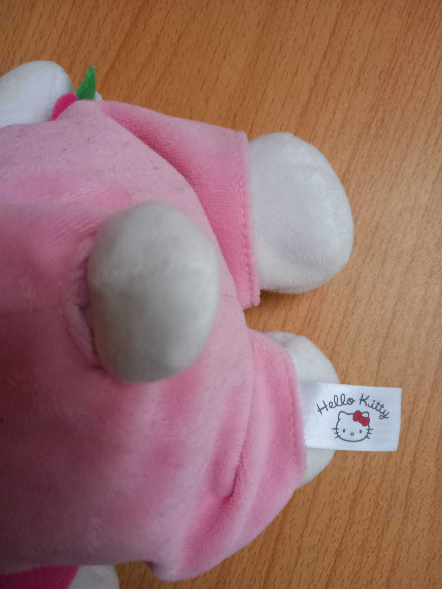 Peluche Hello Kitty, Sanrio