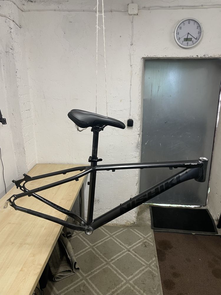 Rama rowerowa hardtail nishiki bigfoot 29 M alu