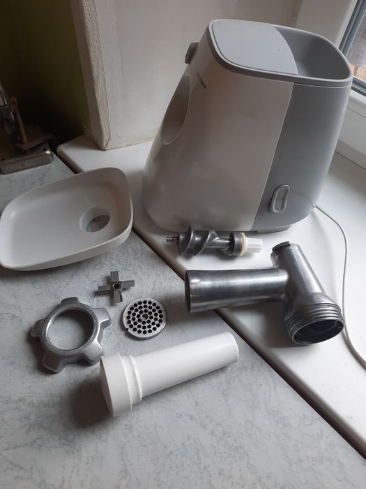 Мясорубка Philips HR 2714