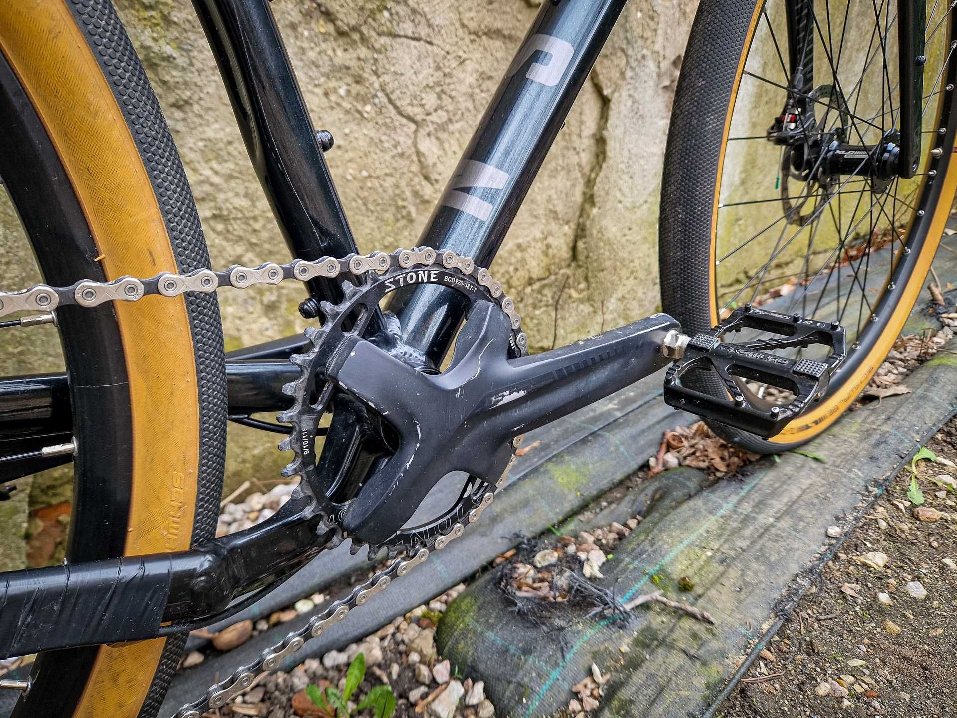 Gravel NS RAG 2+ 2021 XL czarny (Rondo Ruut, Garbaruk, SRAM, Schwalbe)