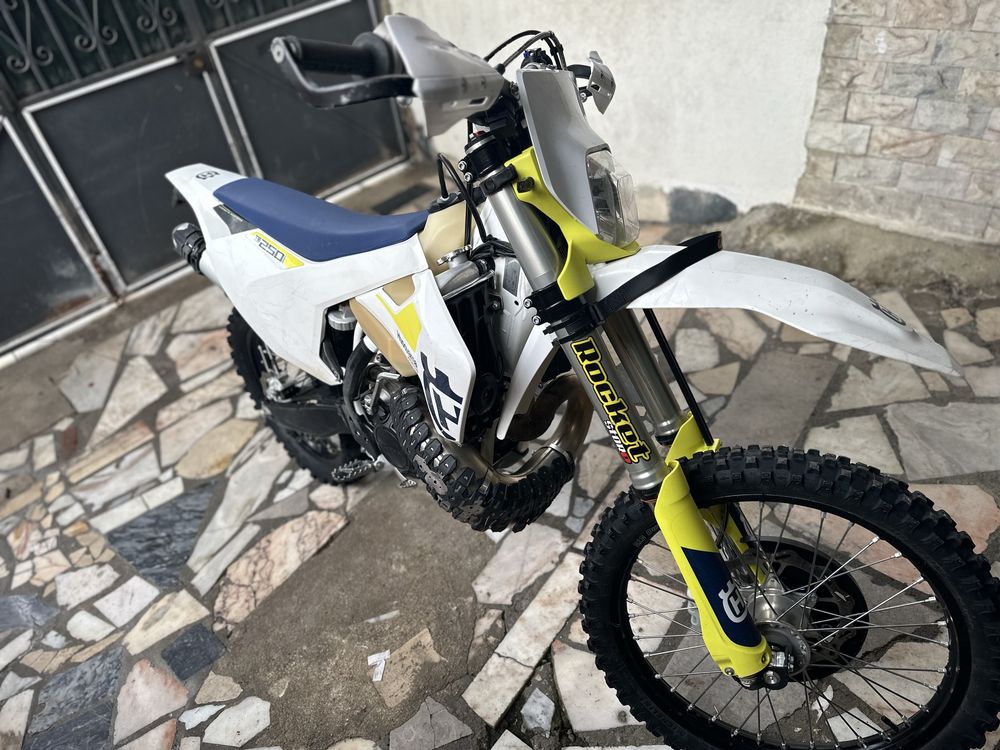 Husqvarna te 250i