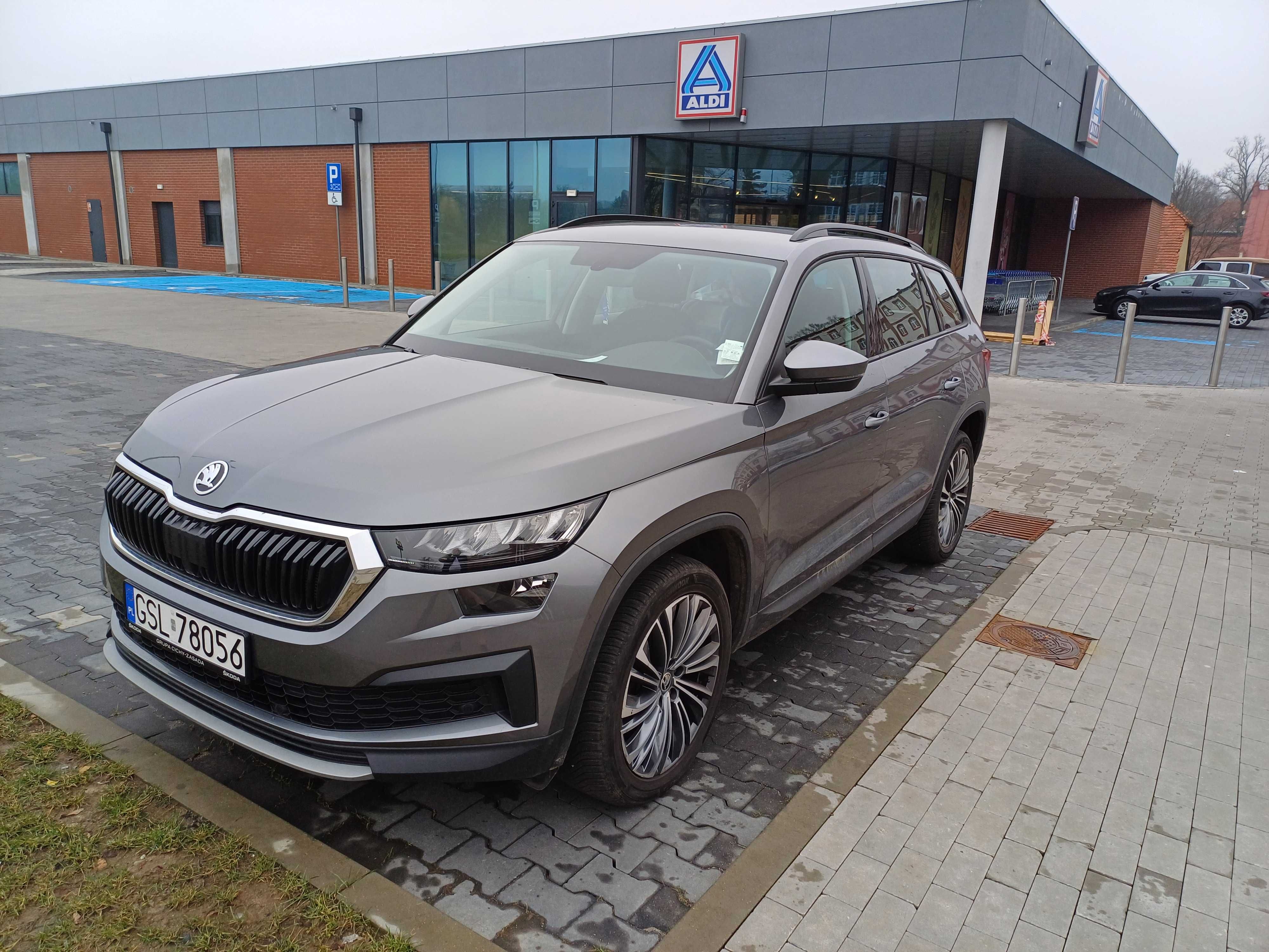 SKODA Kodiaq 1.5 TSI ACT 4x2 Ambition DSG 7os. - CESJA LEASINGU