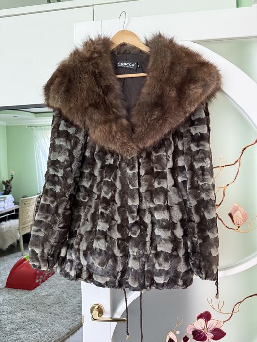 Натуральна норкова шуба