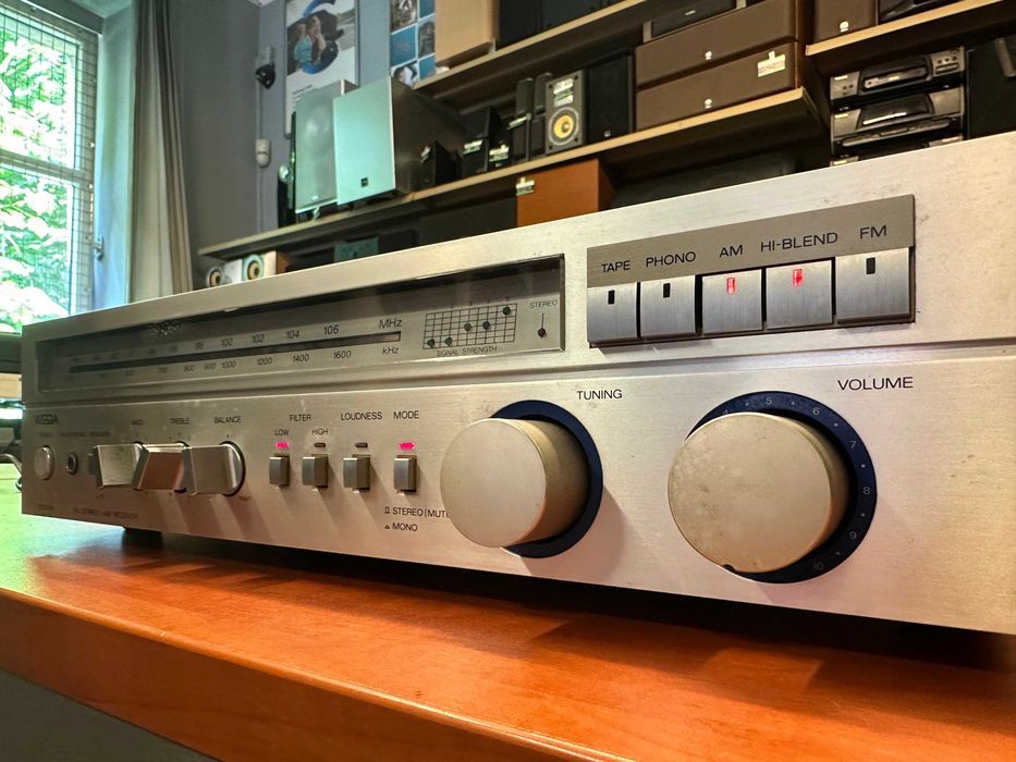 Amplituner Grundig R300