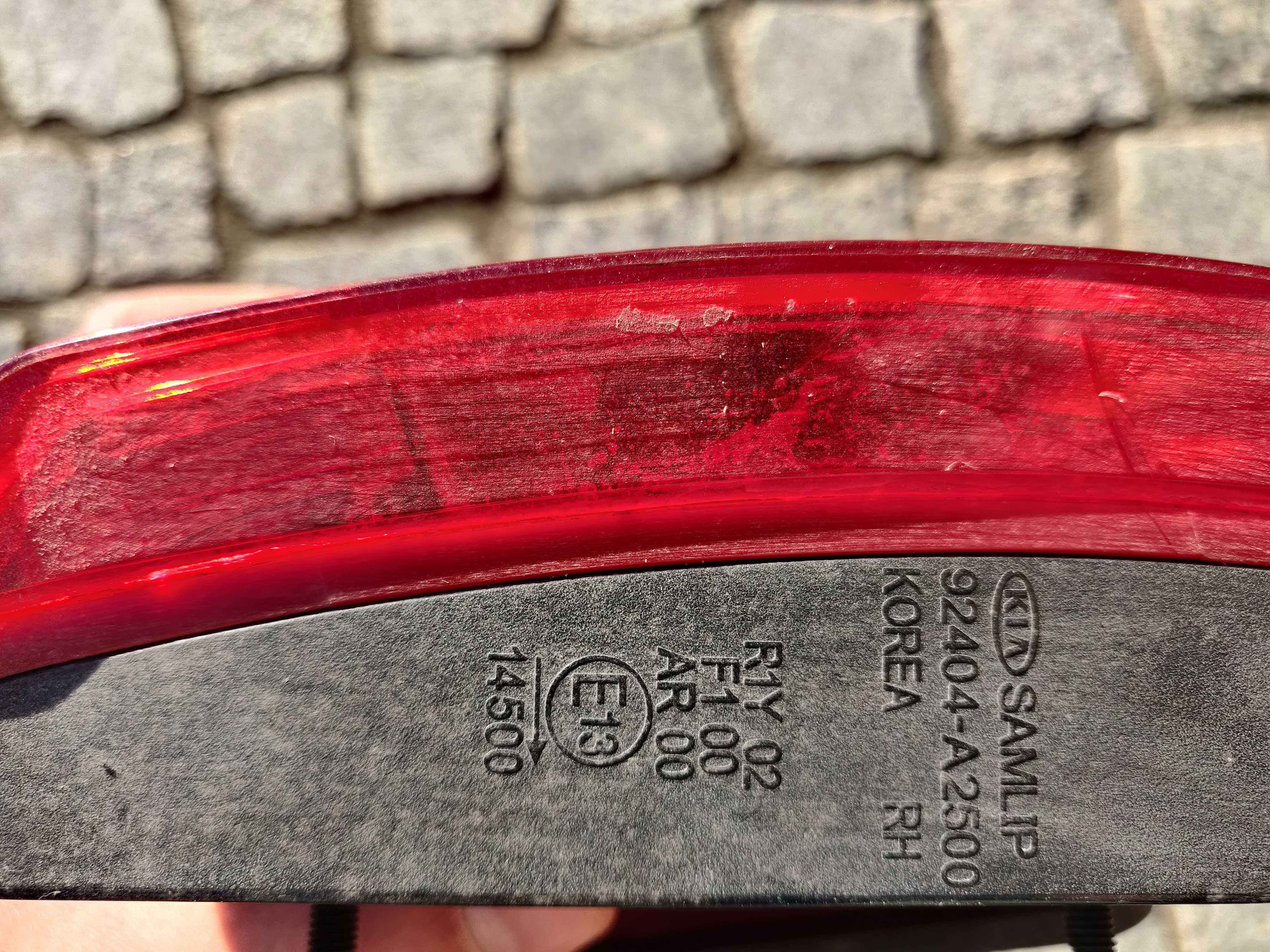 Lampy tylne KIA CEE'D CEED II 92404-A23 i 92404-A2500