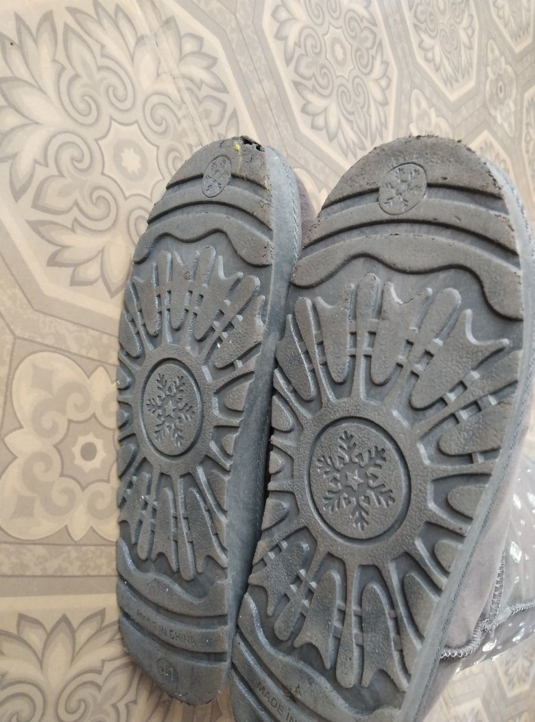 Уггі,р.41,устілка 26 см