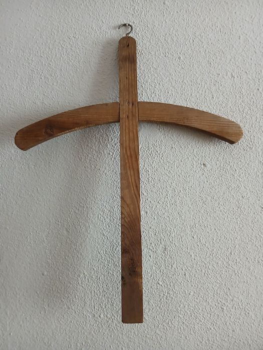 Cruzetas/cabides antigos