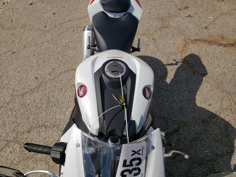 2025 HONDA CBR1000 RR