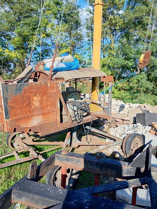 Żuraw budowlany 2000zł