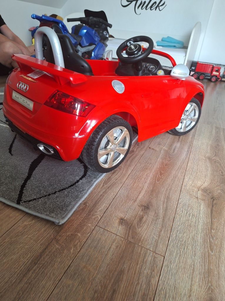 Elektryczne audi tt rs