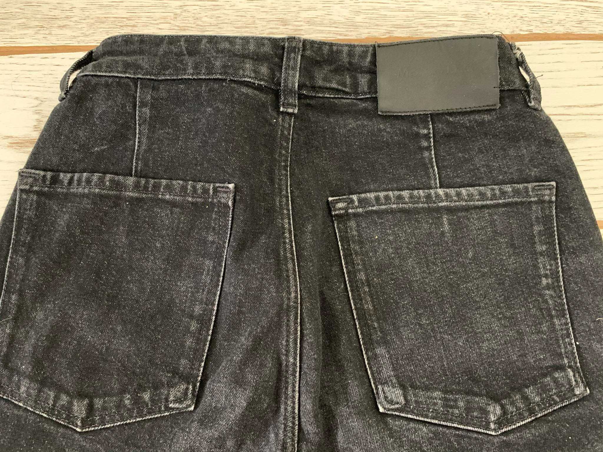 Jeansy Massimo Dutti