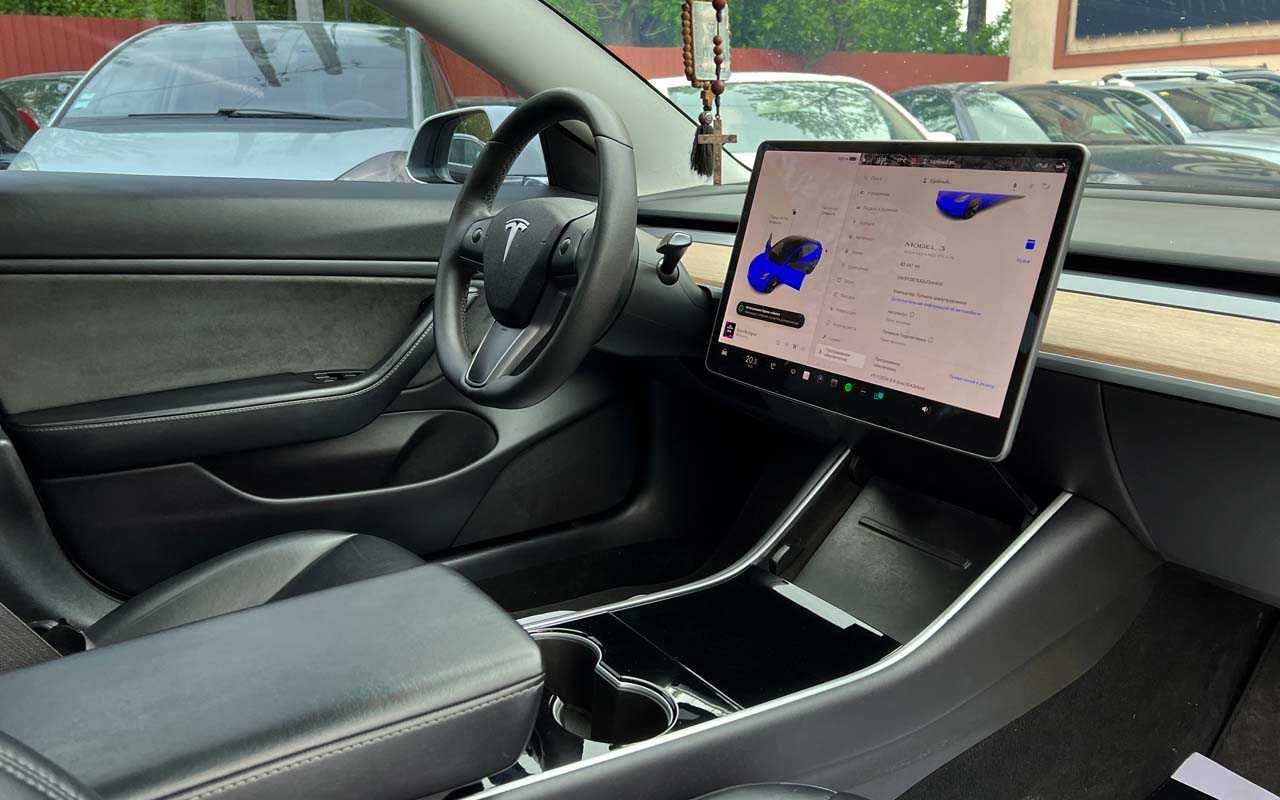 Tesla Model 3 2019