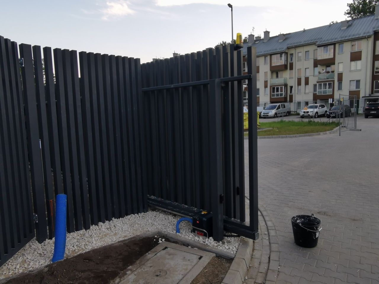 Napędy do bram serwis Montaż bramy garażowe Nice Bft Came