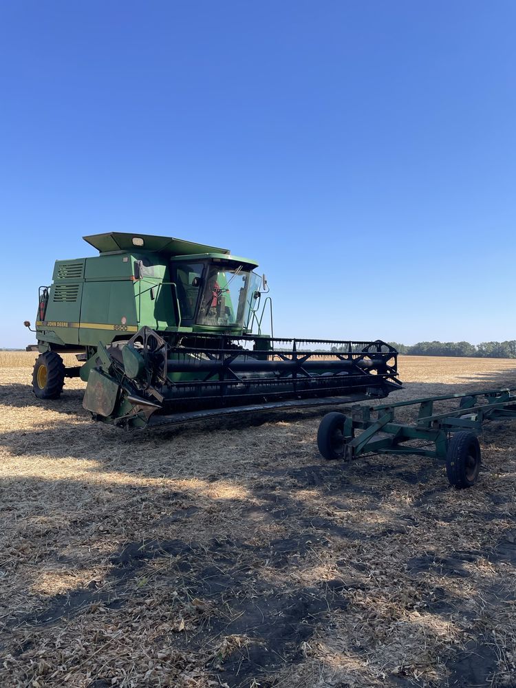 Комбайн John Deere 9600