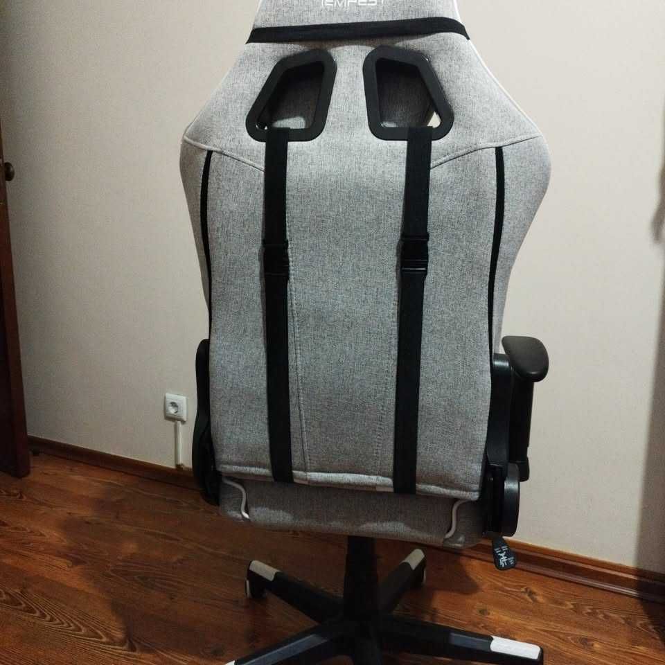 Cadeira Gaming Tempest Cinzenta e Branca