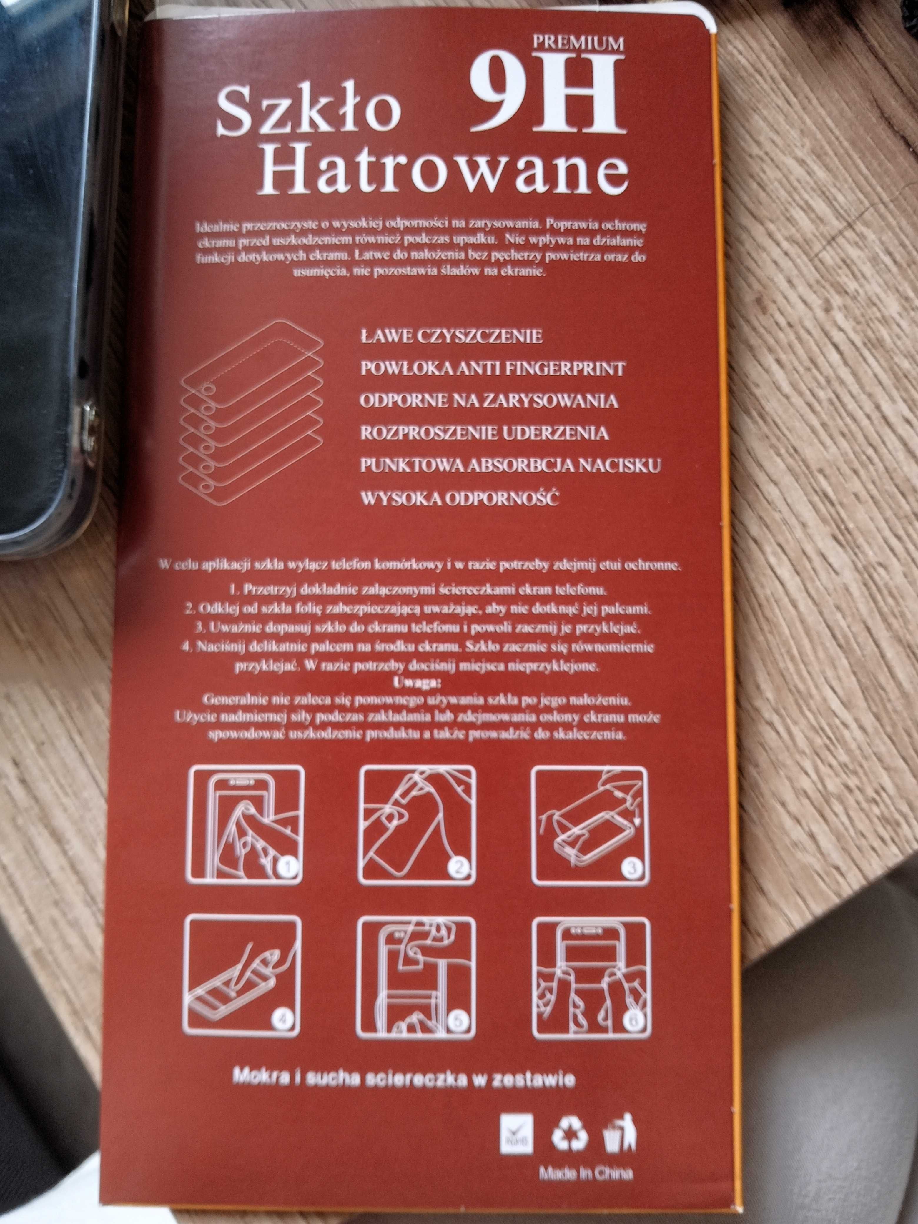 Etui i Szkło hatrowane