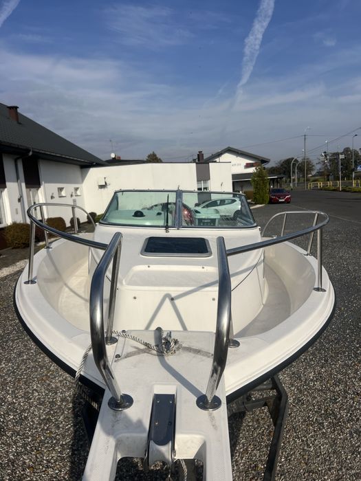 Sprzedam łódź Karnic 7m 1.7 mercuiser mozliwa zamiana