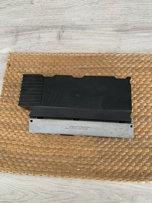 Wzmacniacz BOSE Audi A6 C6 4F0035223F