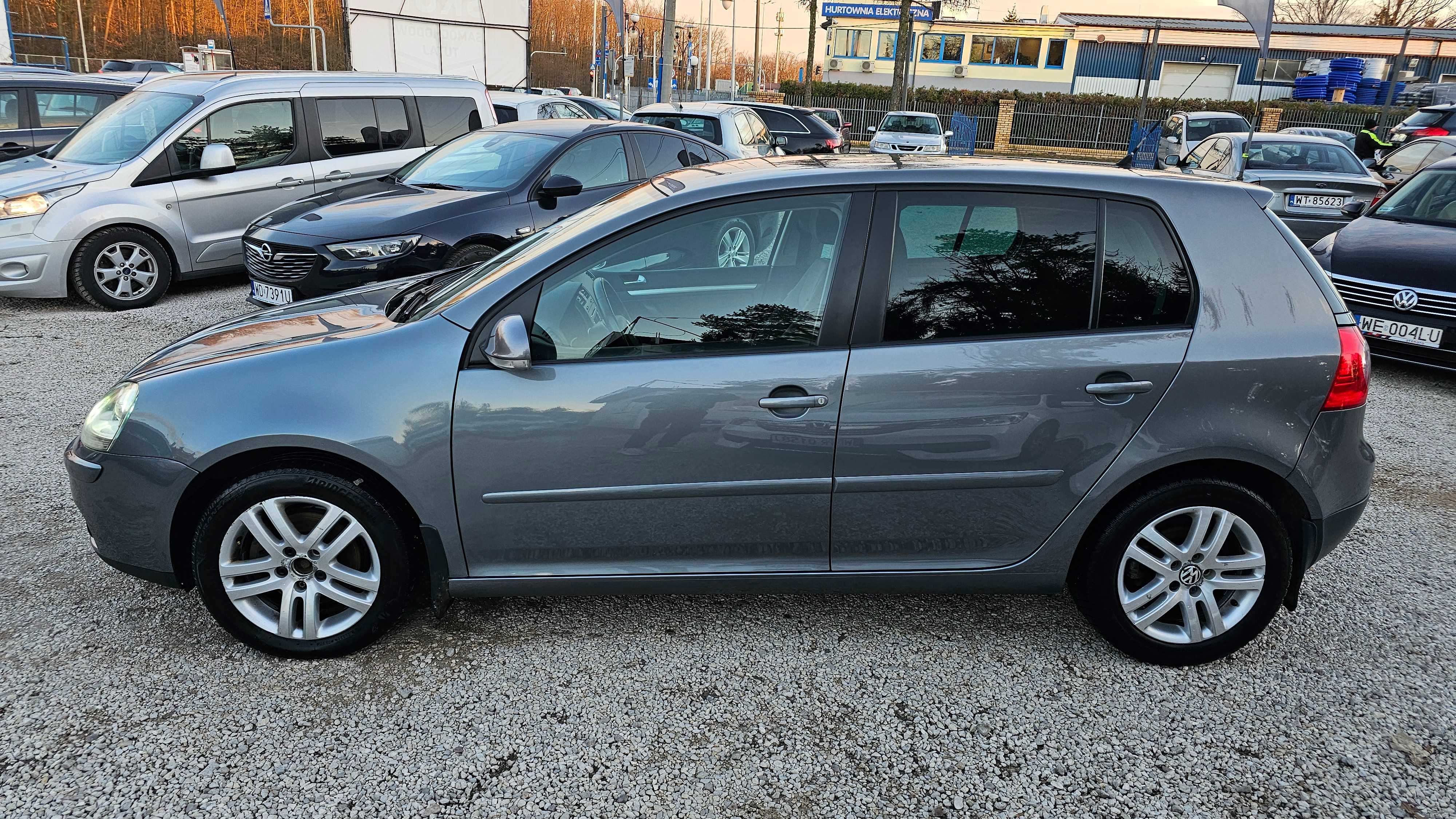 Volkswagen Golf 131 tys. km Po rozrządzie 1.4 benzyna 140 KM 6 biegów