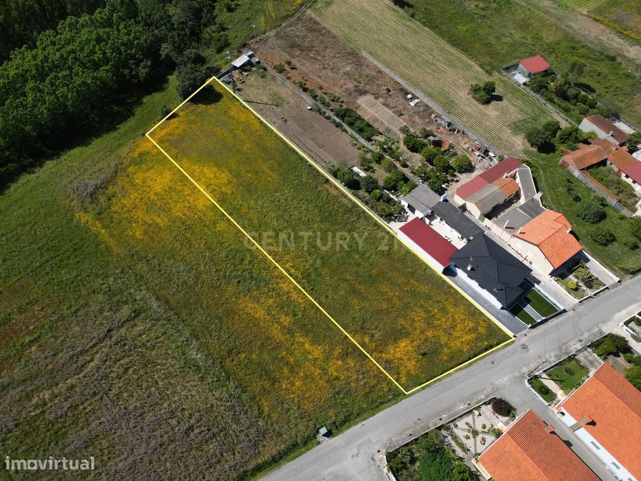Terreno com viabilidade de construção em Lavos - Figueira da Foz