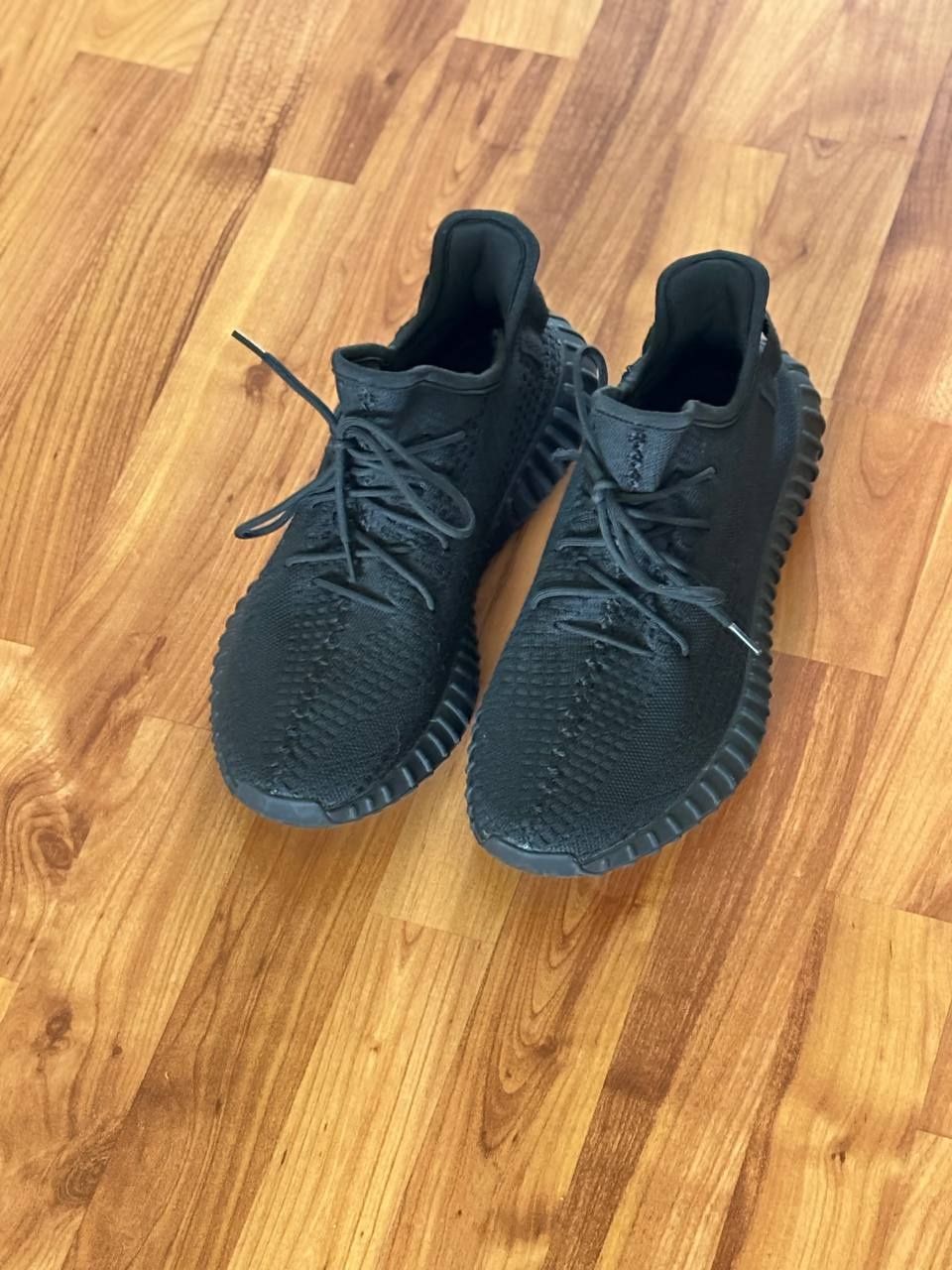 45 р. 29 см. Чоловічі Кросівки Yeezy
