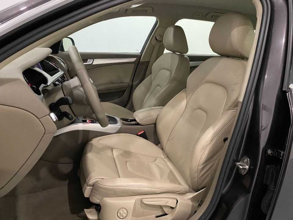 Audi A4 SPORT 170cv 2.0 - 2010