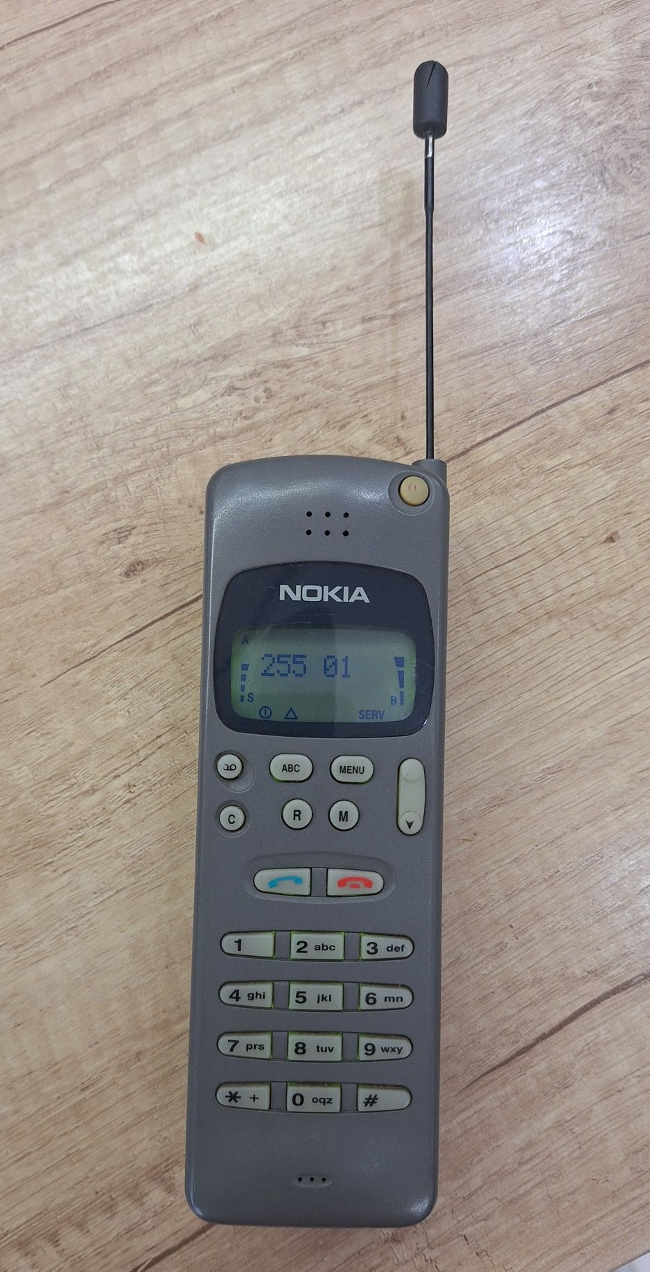 Редкая NOKIA 2010 GSM , рабочая (№3)