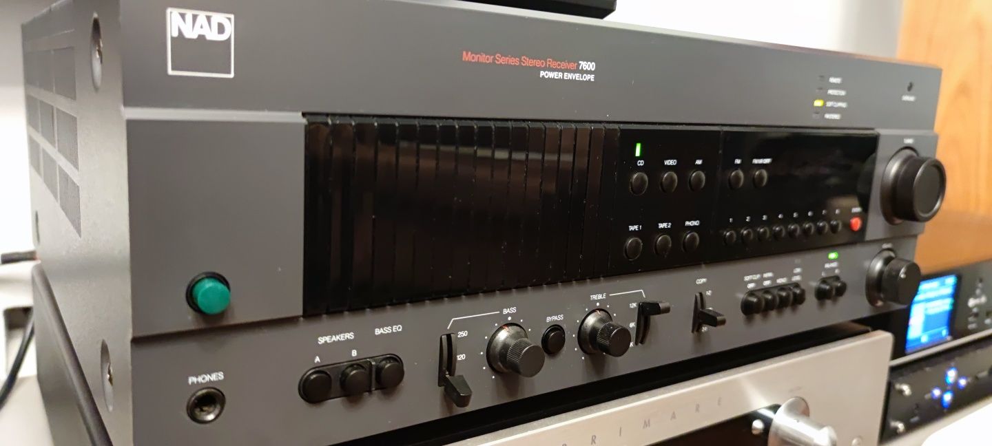 Amplituner/wzmacniacz stereo Nad 7600 plus pilot stan bdb