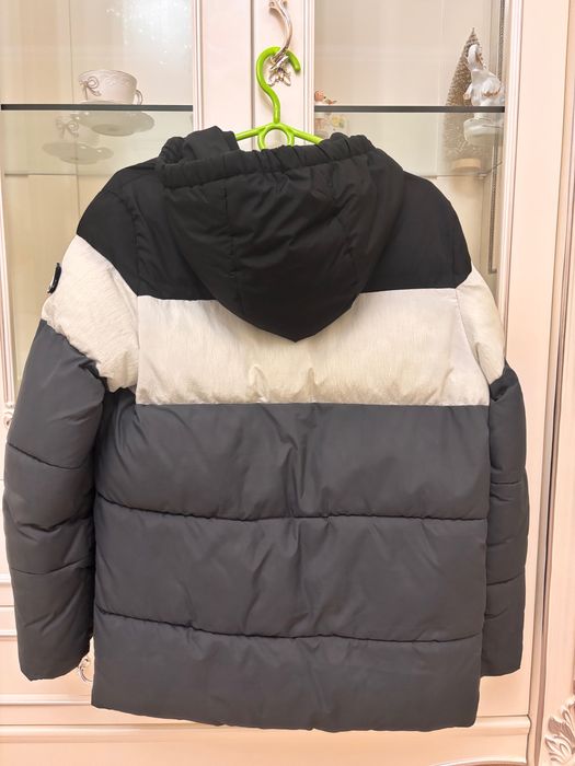 Зимова курточка, пуховик