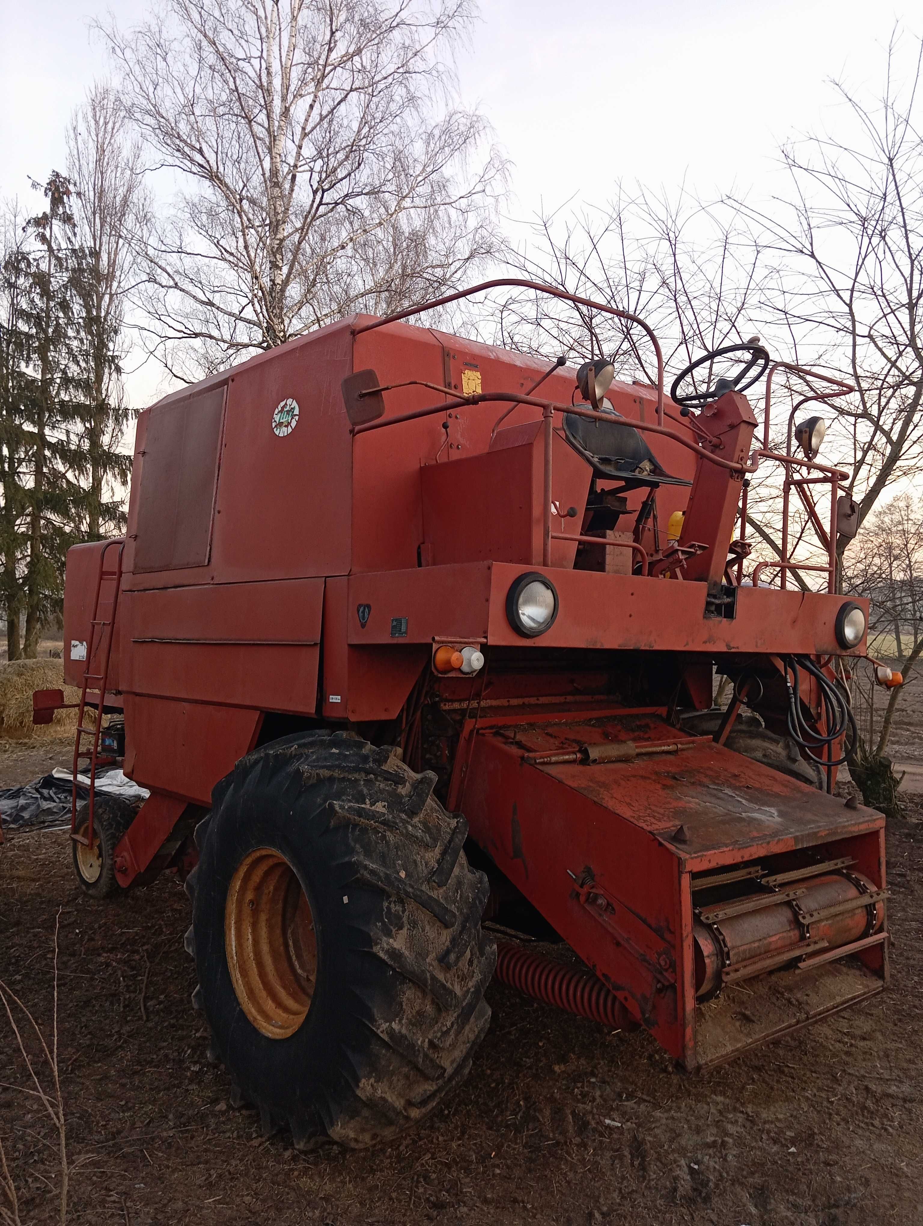 Kombajn bizon super zo 56 cały na części silnik skrzynia 1987 r
