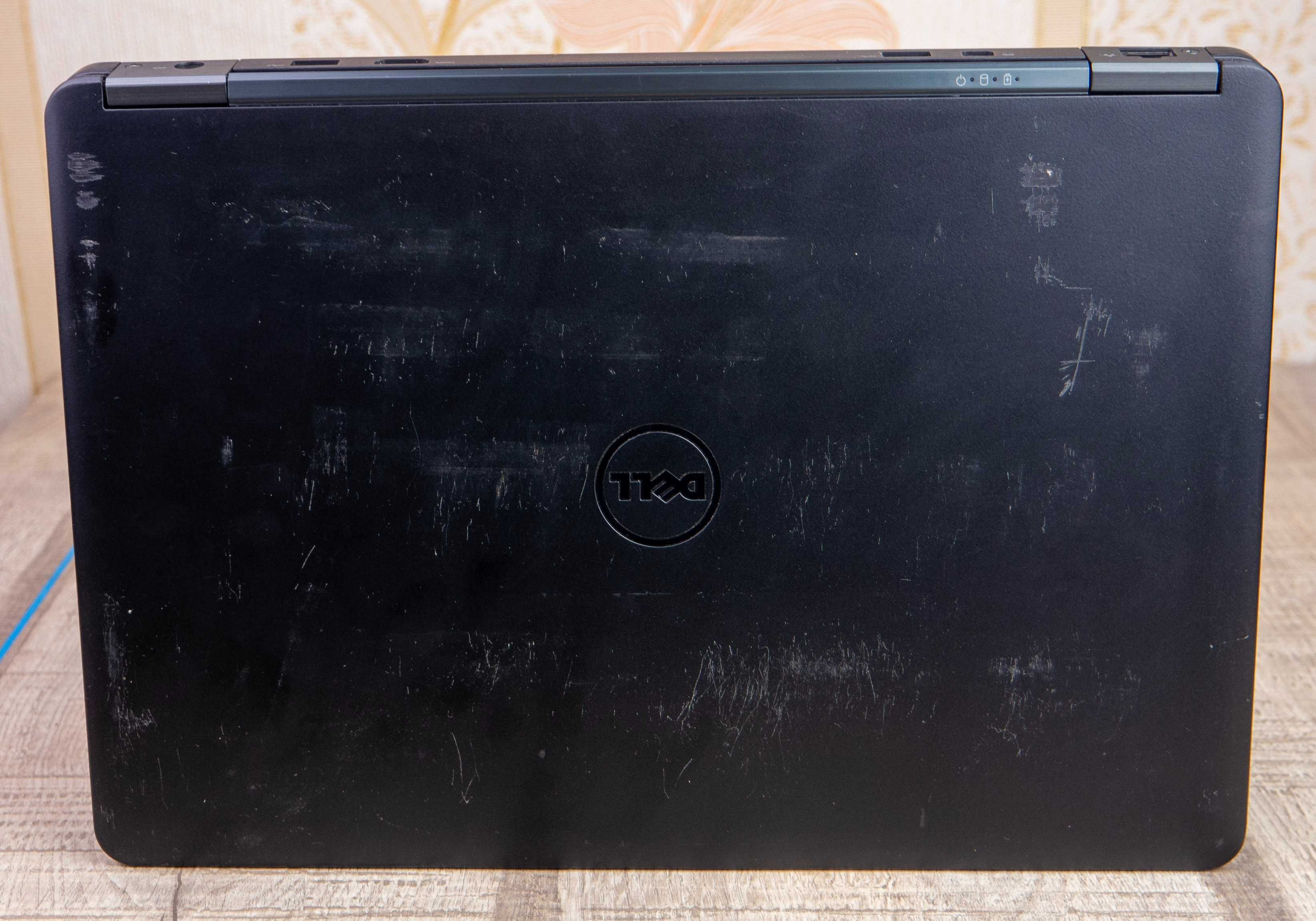 Ультрабук Dell Latitude E7450 / 14.6"/ i5-5200U / 8GB RAM / 256GB SSD