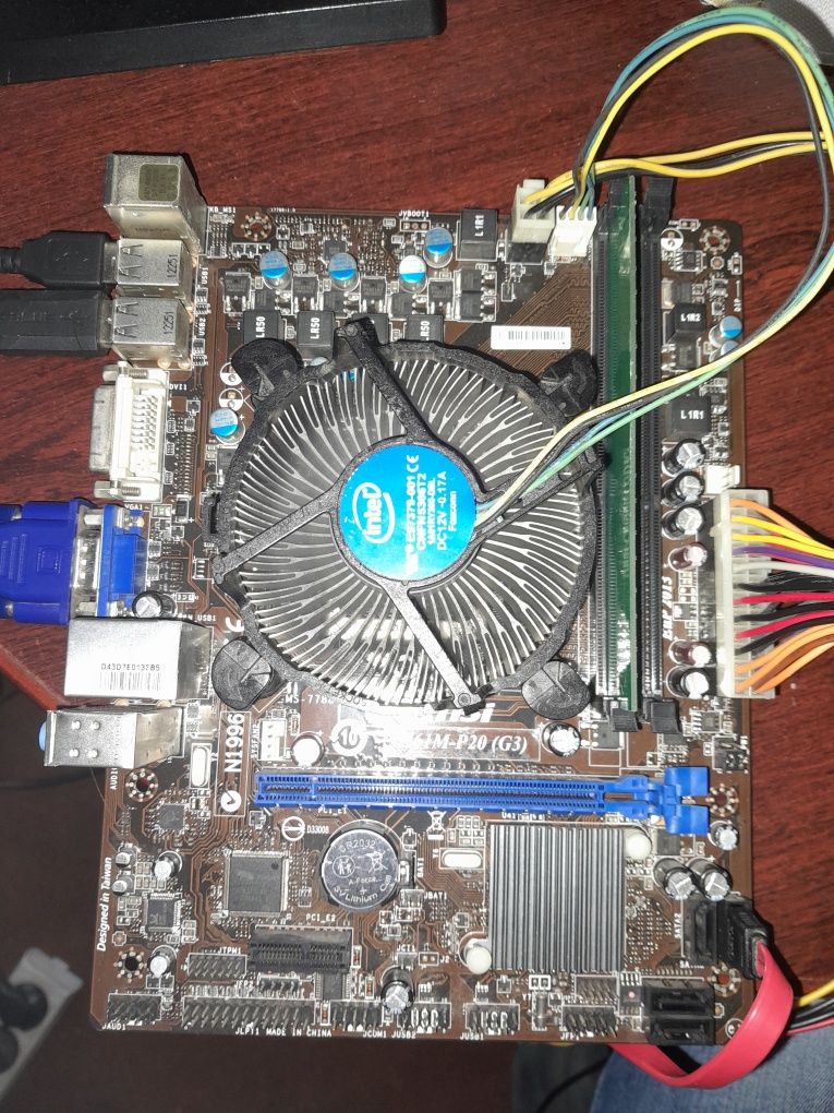 Płyta główna MSI H61M-P20 + ram + CPU
