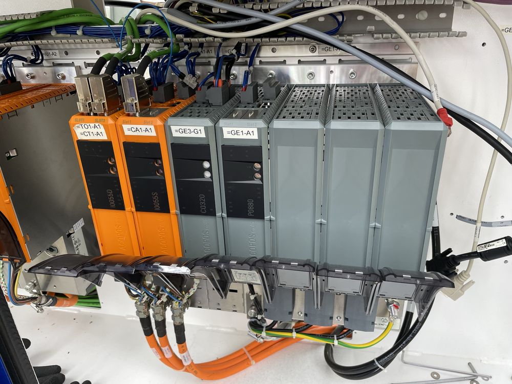 Serwozasilacz, B&R Acopos multi 10440S, 10880S 8BVI0440HCS0.000-1