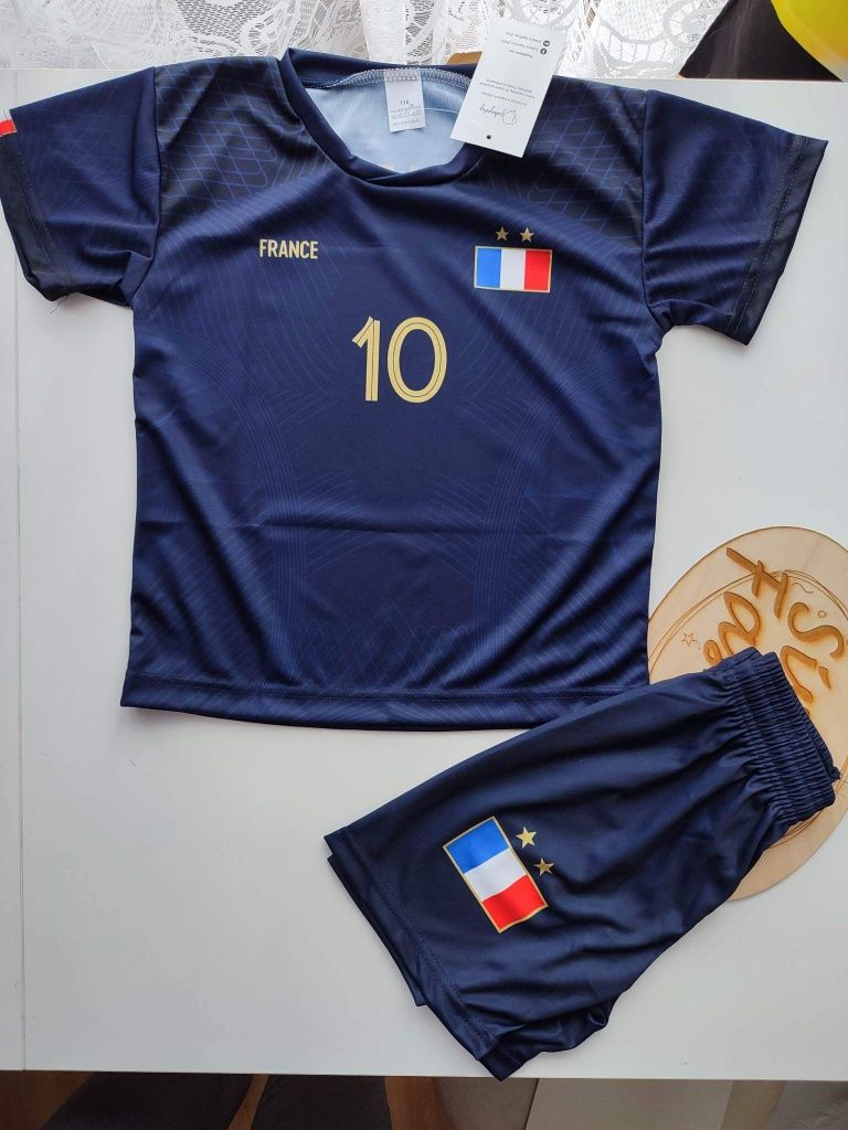 Nowy strój komplet sportowy Mbappe Francja 122,128,134,152,M a