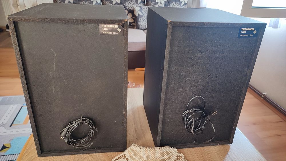 Sprzedam kolumny głośnikowe.Telefunken L 2200.