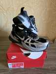 Кросівки жіночі Nike V2K Run Black/Metallic FD0736-005